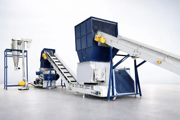 Plastic Recycling <br>Plant